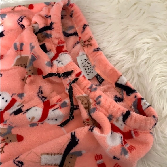 *BRAND NEW* Warm fuzzy pajama pants! - Picture 2 of 4
